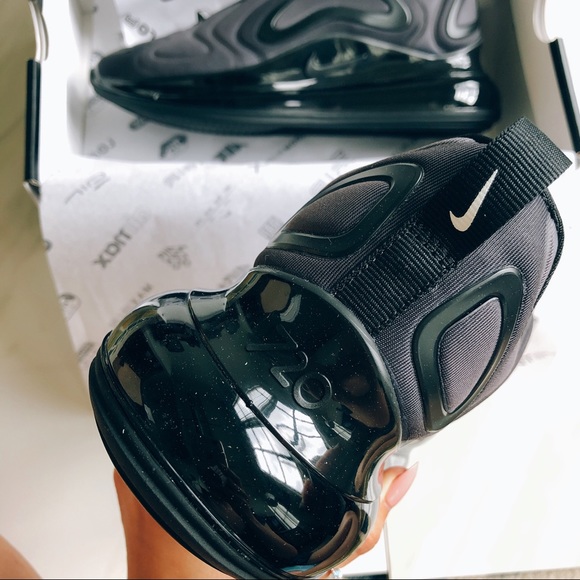 Air Max 720 - Picture 3 of 8